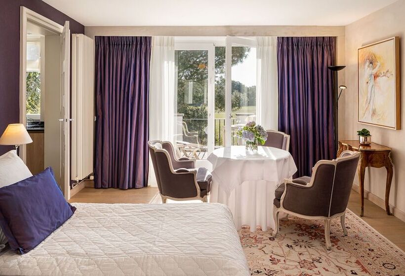 هتل Manoir Du Dragon