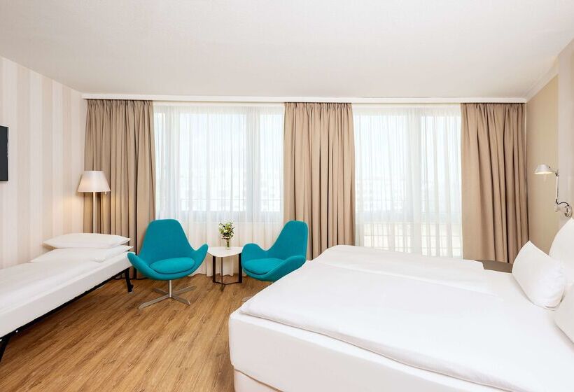 Hotel Nh Berlin Alexanderplatz