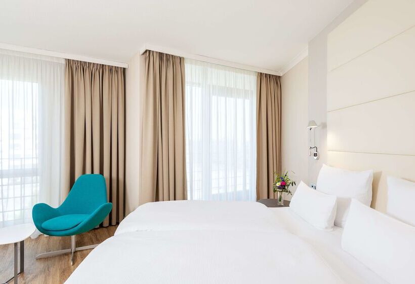 Fotos del hotel Nh Berlin Alexanderplatz:  17