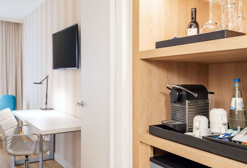 Fotos del hotel Nh Berlin Alexanderplatz:  6