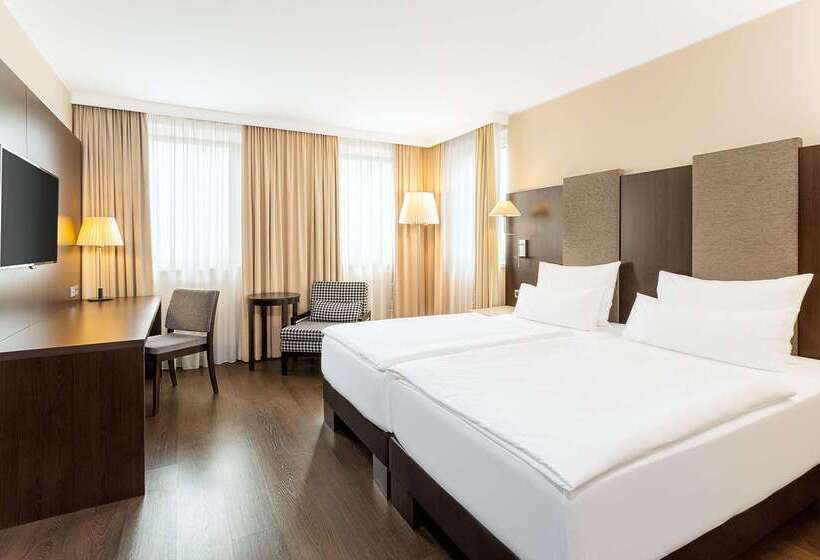 Hotel Nh Danube City