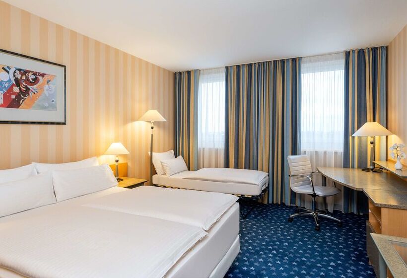 Hotel Nh Danube City