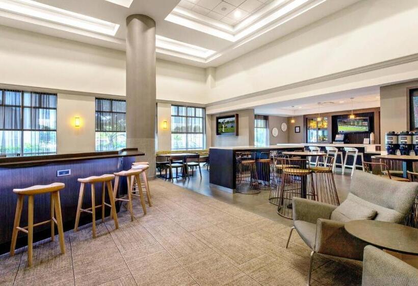 هتل Springhill Suites By Marriott Miami Airport South Blue Lagoon Area