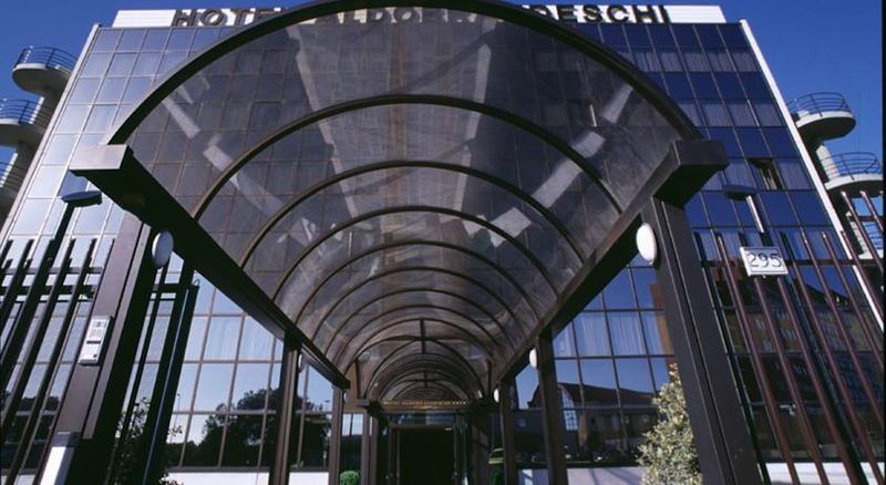 Fotos del hotel The Brand:  11