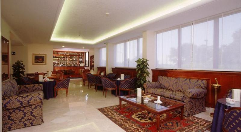 Fotos del hotel The Brand:  27