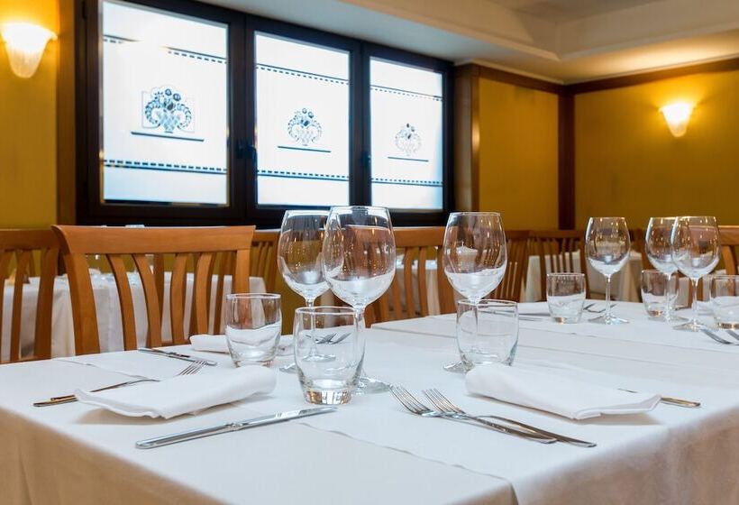 Fotos del hotel The Brand:  2