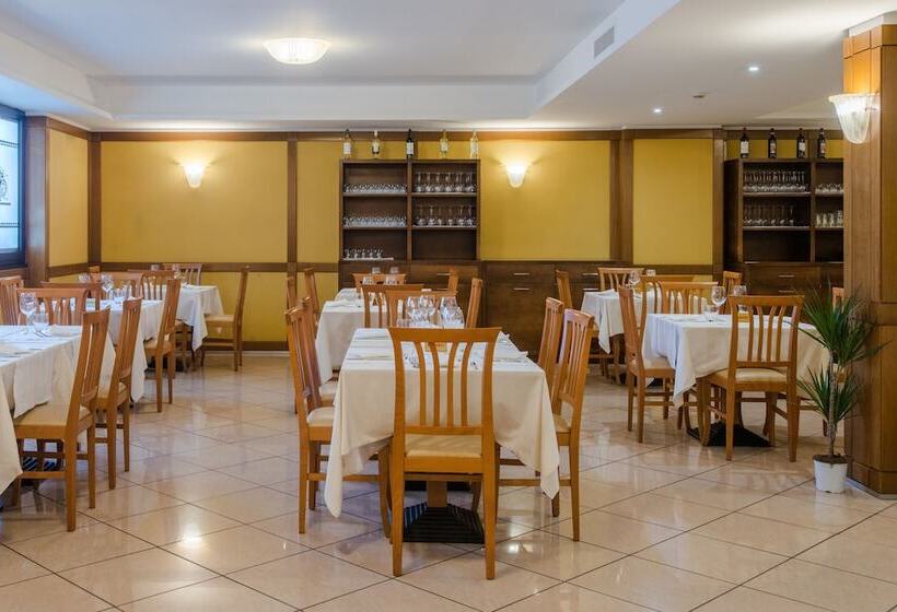 Fotos del hotel The Brand:  37