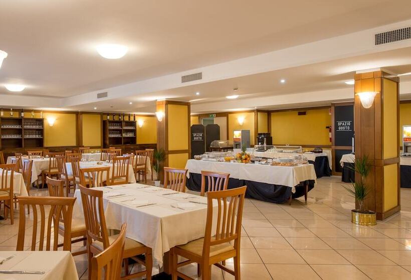 Fotos del hotel The Brand:  14