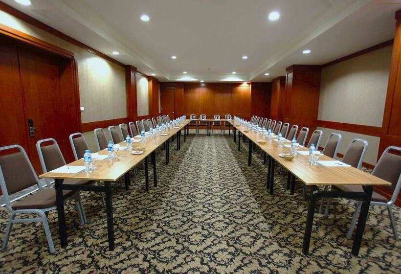 Fotos del hotel The Green Park Taksim:  32