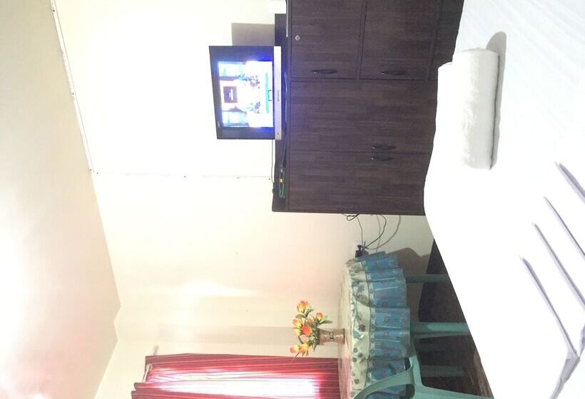 בית מלון כפרי Summer Splash Resort