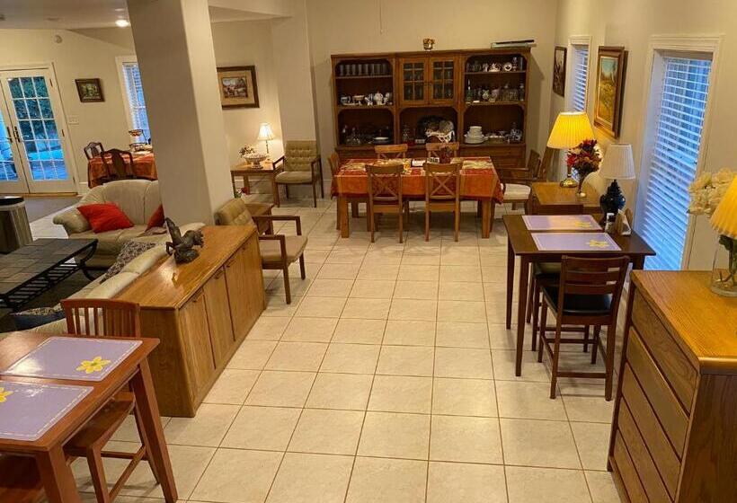 Loudoun Valley Manor B&b