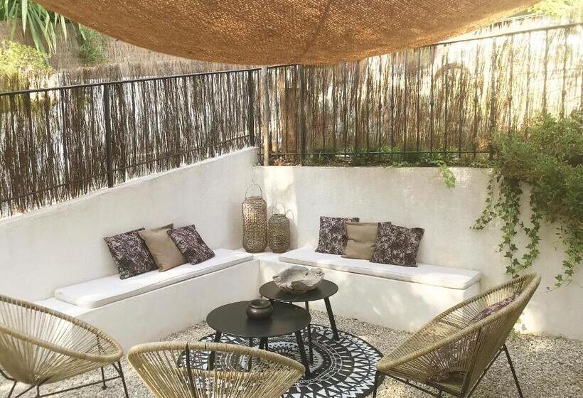 تختخواب و صبحانه Bastide Nomade   Guest House