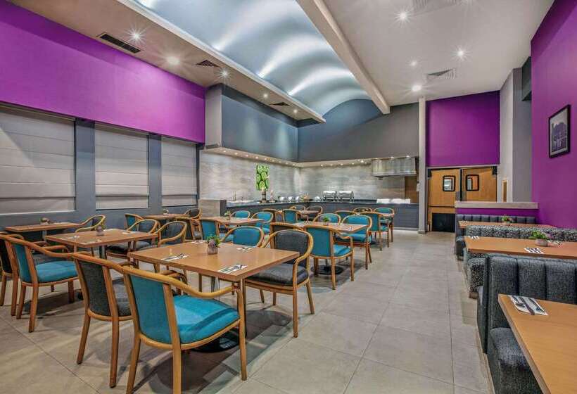 Fotos del hotel La Quinta By Wyndham Monterrey Centro:  51