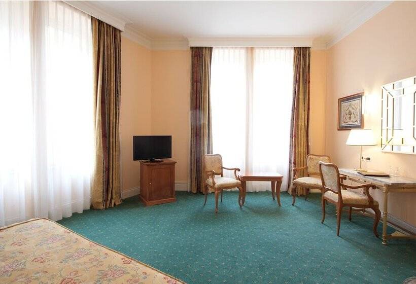 Fotos del hotel Ateneo Garden Palace:  16