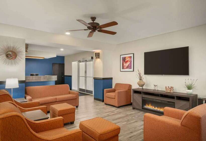בית מלון כפרי Baymont By Wyndham Casa Grande