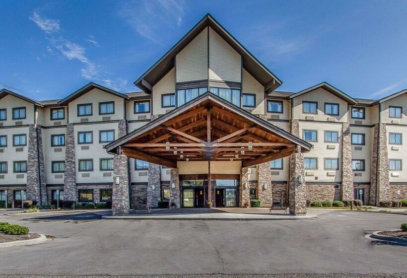 هتل Comfort Inn & Suites Near Lake Guntersville