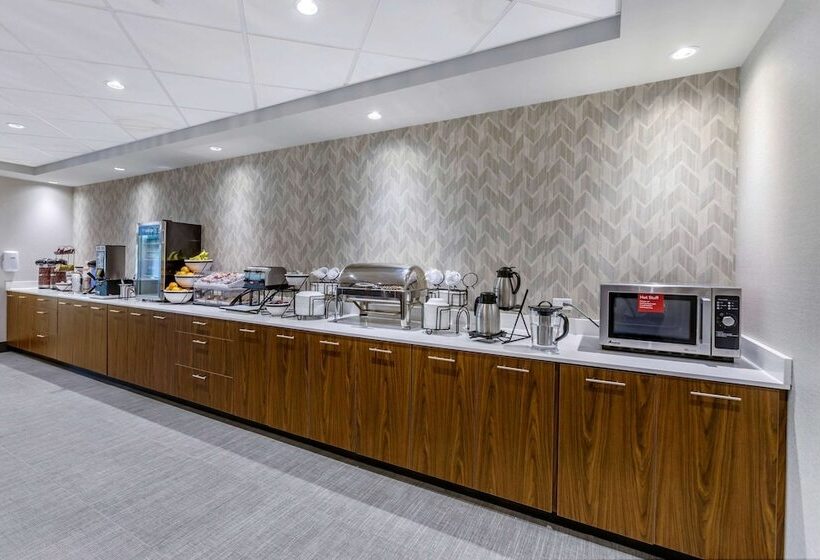 هتل Comfort Inn