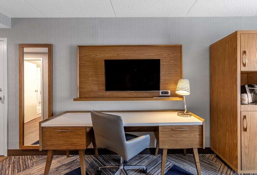 هتل Comfort Inn