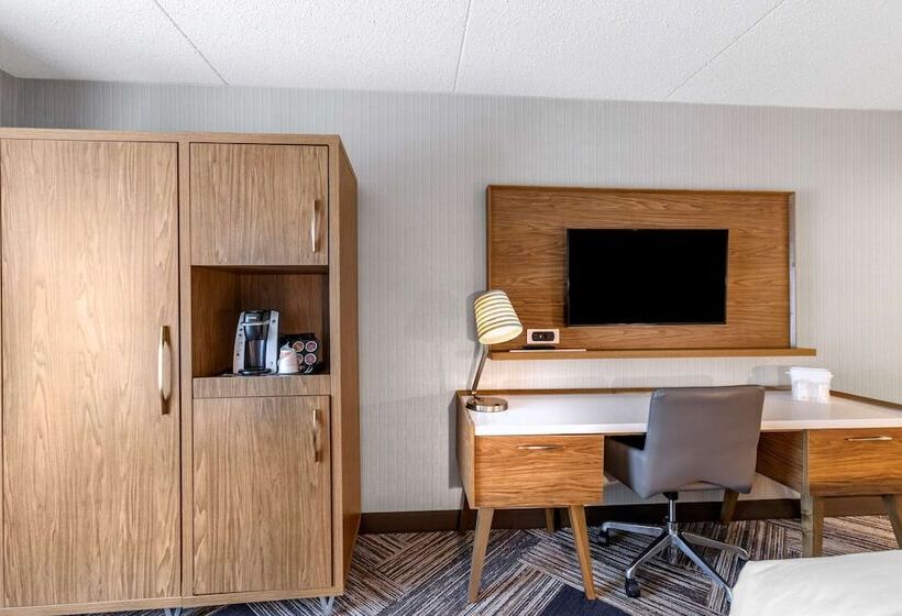 هتل Comfort Inn