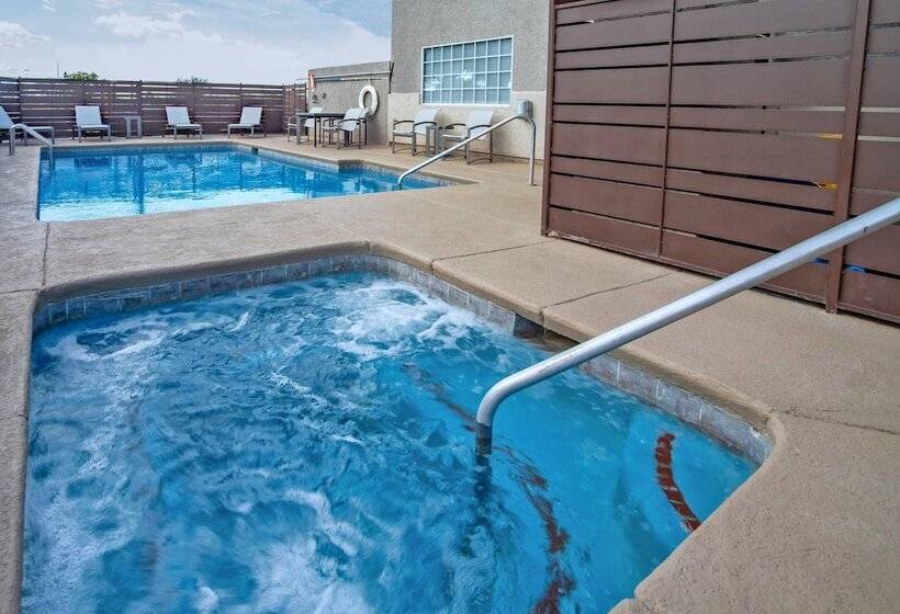 هتل Comfort Inn & Suites Sierra Vista Near Ft Huachuca