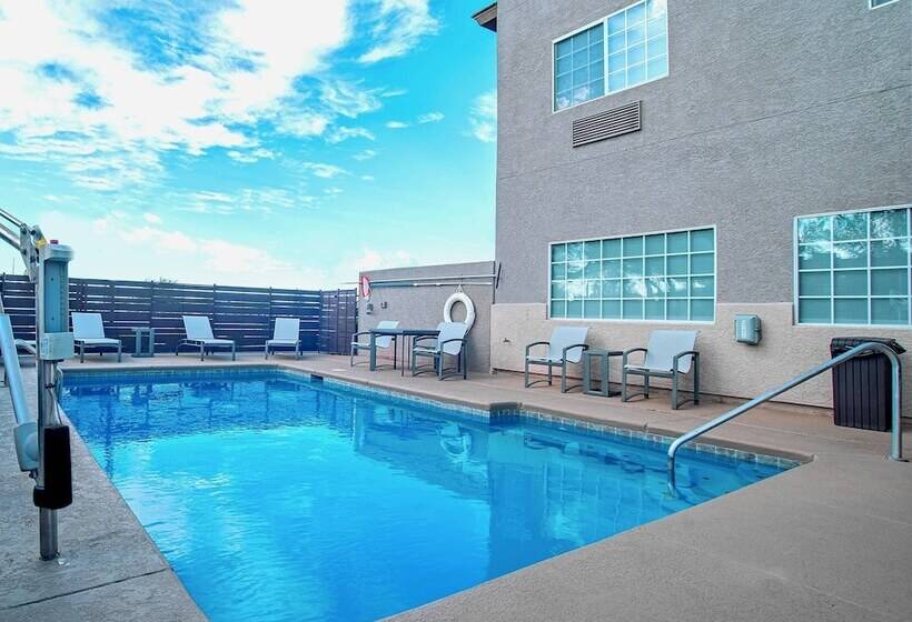 هتل Comfort Inn & Suites Sierra Vista Near Ft Huachuca