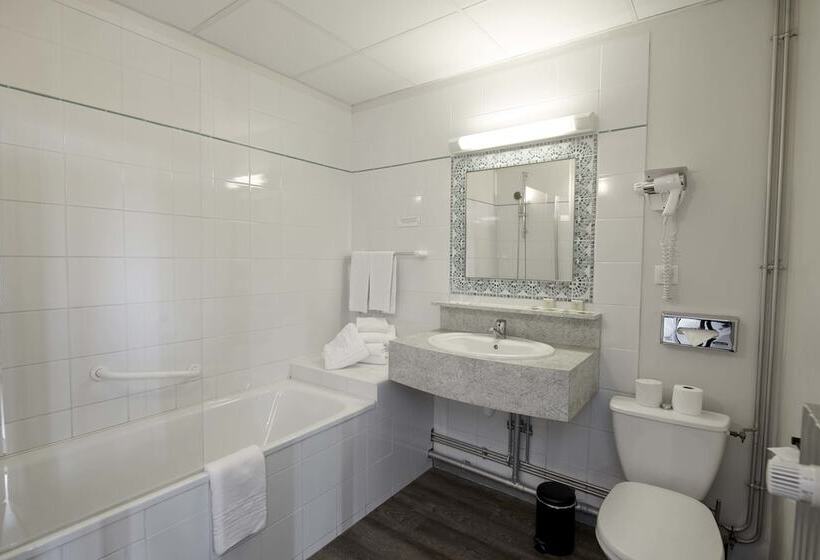 ホテル Hôtel De France   Beaune