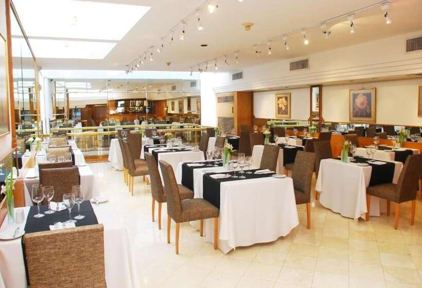 Fotos del hotel Dolmen:  10