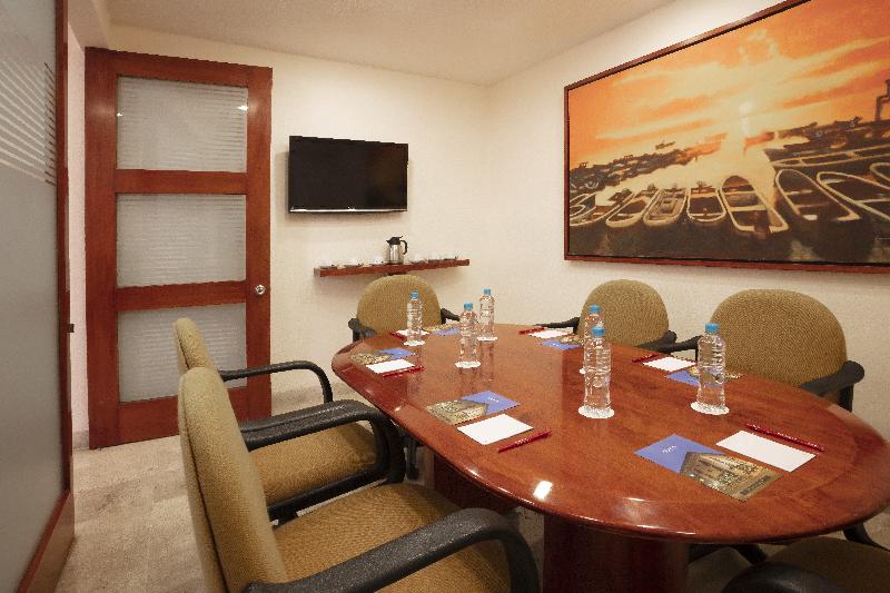 هتل Fiesta Inn Veracruz Malecon