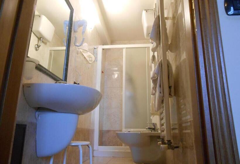 Fotos del hotel Giglio:  16