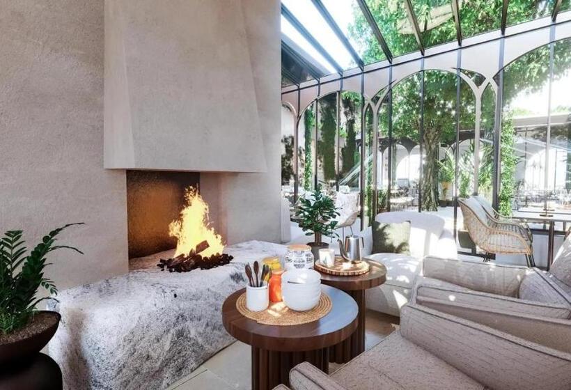 هتل Grand Hôtel Du Parc   Teritoria