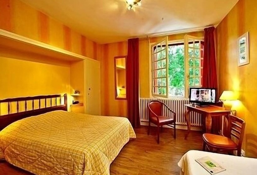 هتل Hostellerie La Charmille