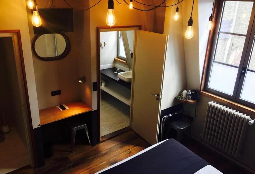 Отель Hôtel Restaurant Au Tonnelier