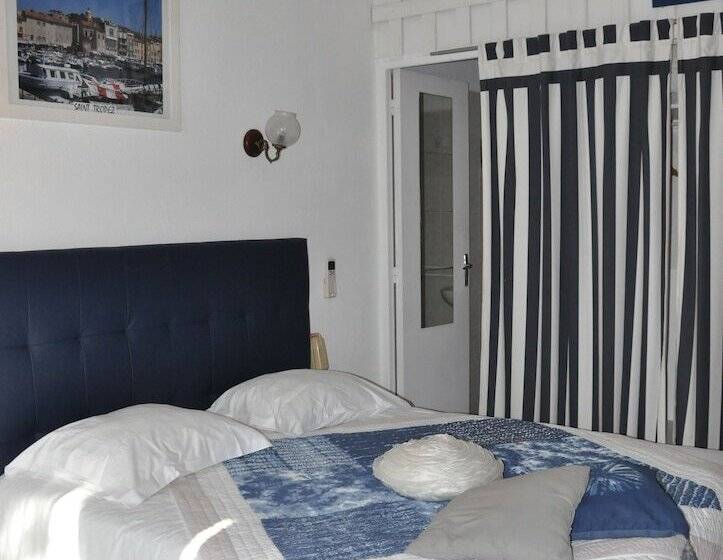 호텔 Hôtel Les Mimosas