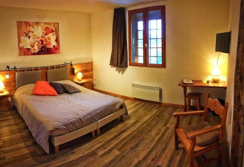 فندق Hôtel & Spa La Ferme De L'izoard
