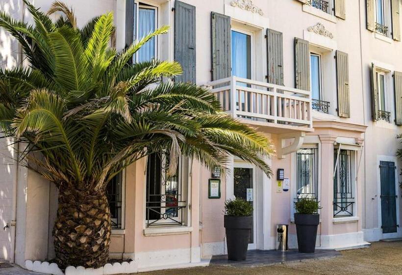 هتل Hôtel Val Flores Logis