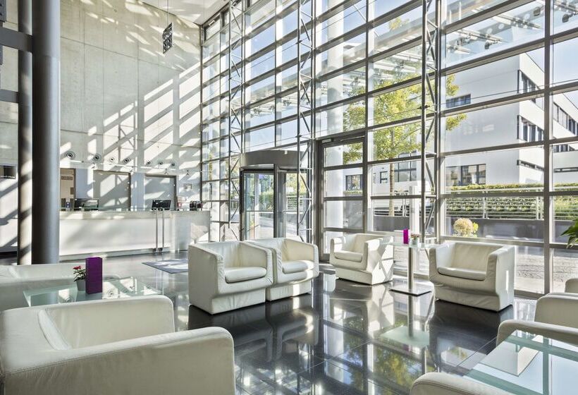 هتل Four Munich Neue Messe
