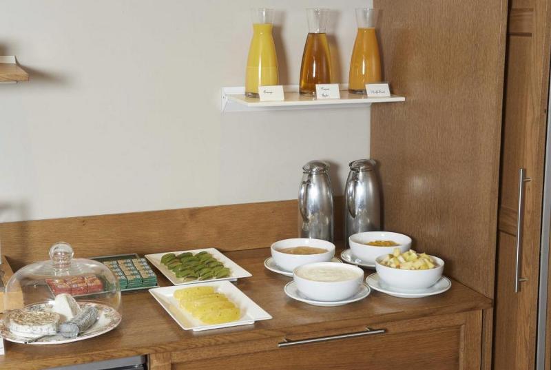هتل Hostellerie De L écu De Bretagne