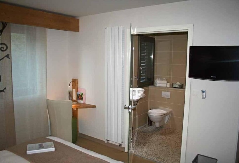 בית מלון כפרי La Croix De Savoie & Spa