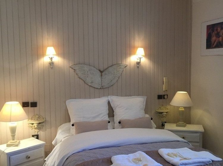 فندق La Mirabelle Casteil Country House