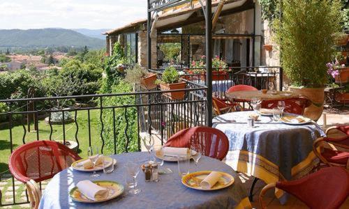 هتل Le Logis Du Guetteur