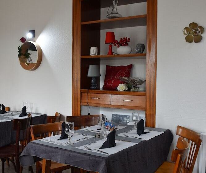 בית מלון כפרי Le Relais Des Forets