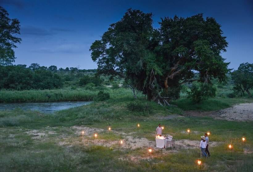هتل Lion Sands River Lodge
