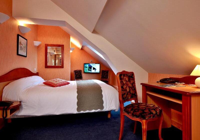 ホテル Logis Hôtel & Restaurant Des Lacs