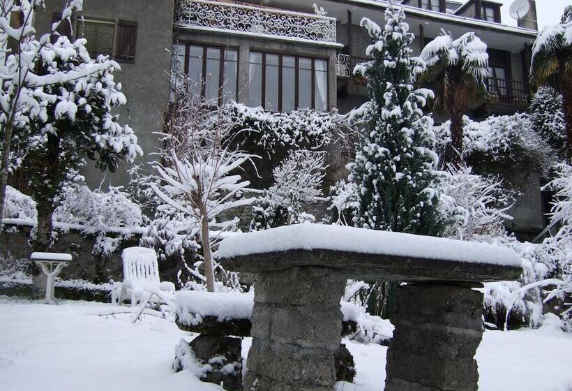 호텔 Logis Hôtel Beau Site