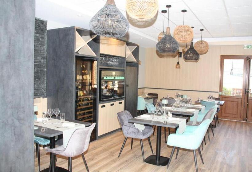 호텔 Logis Hôtel Restaurant La Renaissance