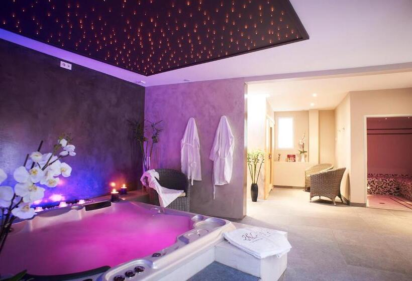 בית מלון כפרי Lutetia & Spa