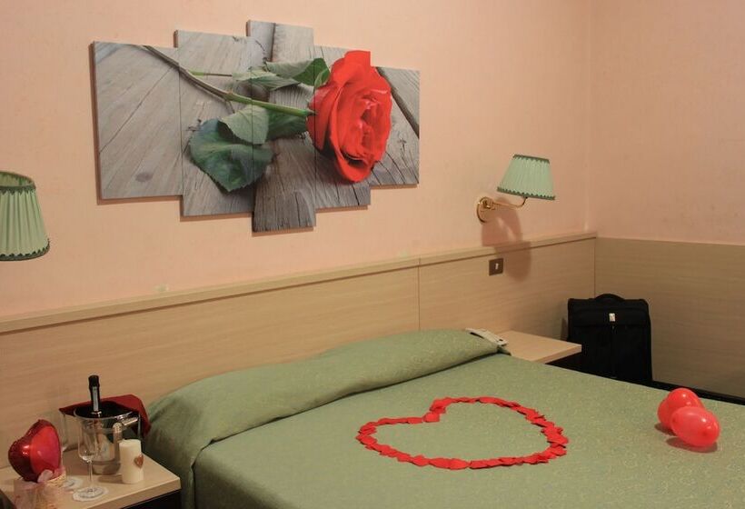 Fotos del hotel Priscilla:  30