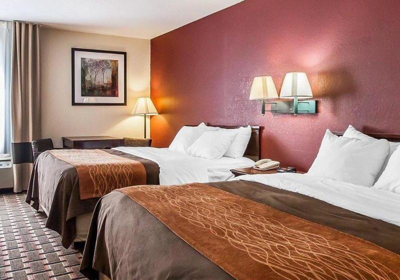 Отель Quality Inn Edmund Pettus Bridge Area
