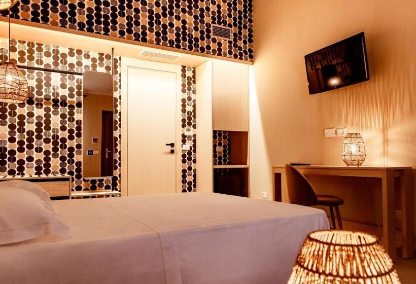 هتل Albergo Il Giardino