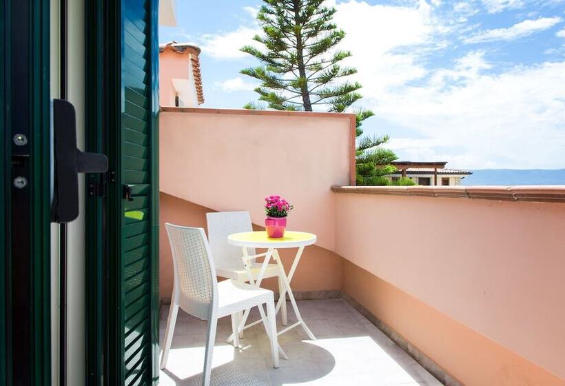 هتل Albergo Il Giardino
